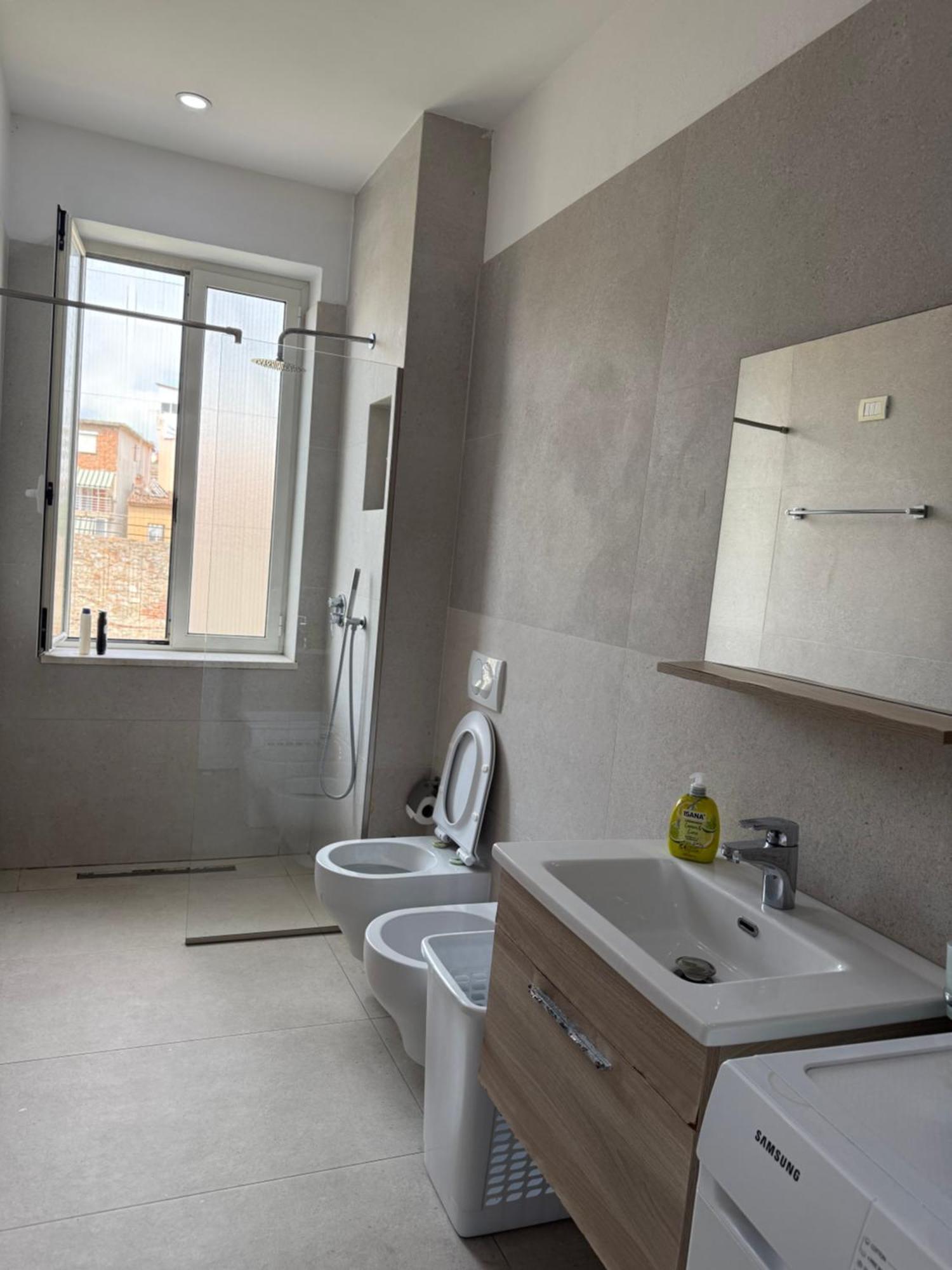 Lukas Apartament Vollga Durrës Exterior foto
